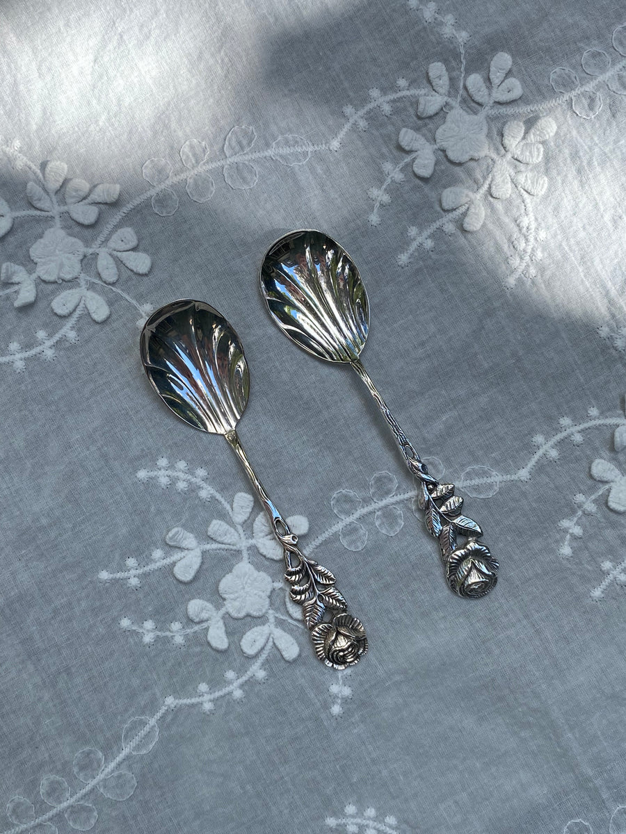 rose sugar shell spoon