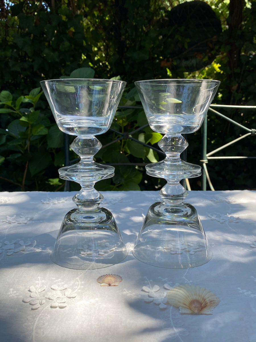 vintage champagne coupes